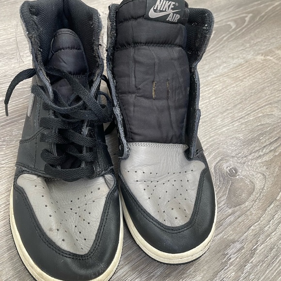 Nike Air Jordan 1 Retro. Black and grey. 7Y - Picture 4 of 7